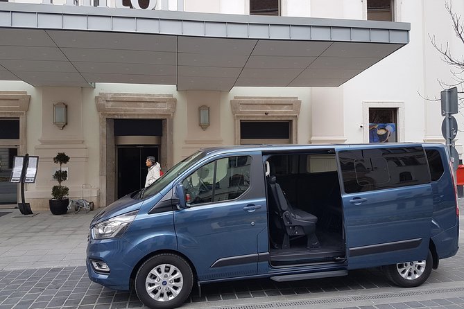 Budapest One Way Private Transfer to or from Airport - Why a private airport ride can make Budapest easier