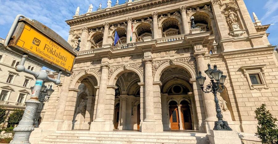 Budapest: Opera House Guided Tour - Why the Budapest Opera House is worth an hour