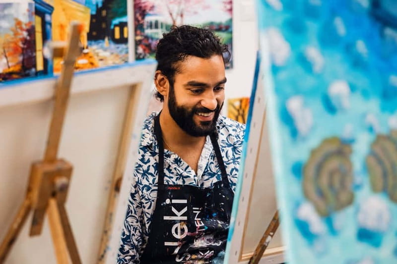Budapest: Paint and sip experience - Finding the FessNeki studio