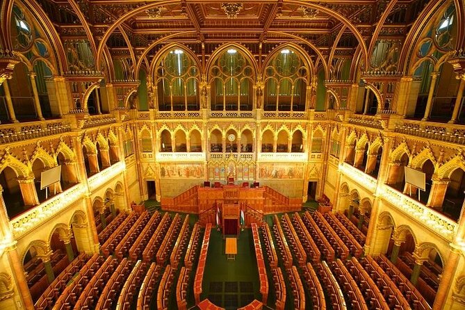 Budapest Parliament Audio Guide Tour with Danube Cruise - Making Sense of the Timing