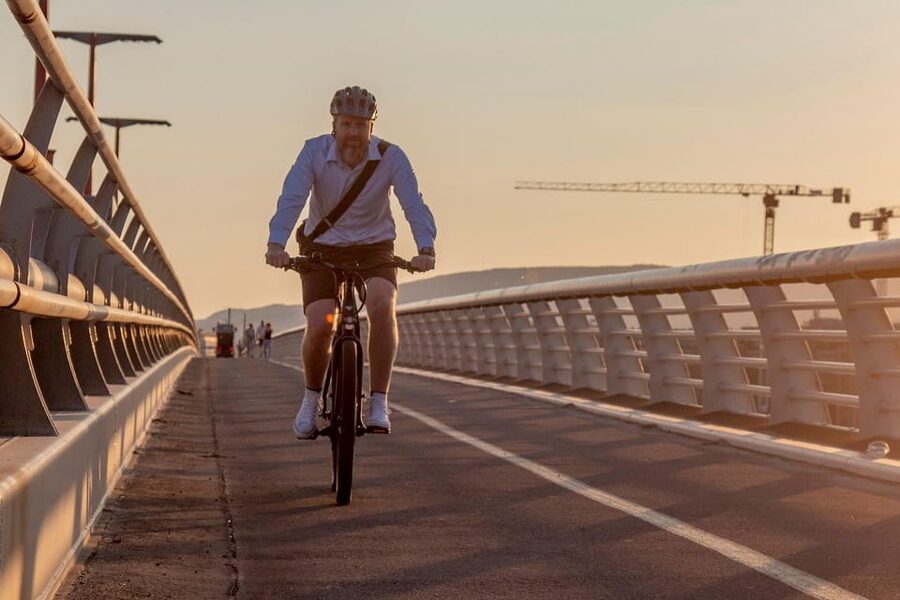 Budapest: Premium E-Bike Rental - What the premium e-SUV bike feels like on the road