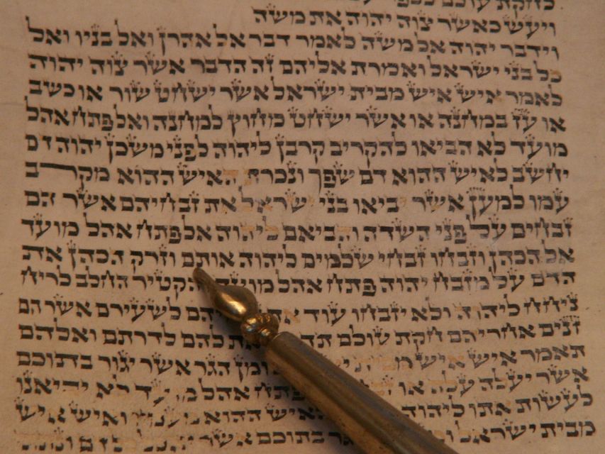 Budapest Private 3-Hour Jewish Heritage Tour - Seeing the Jewish Museum from the inside