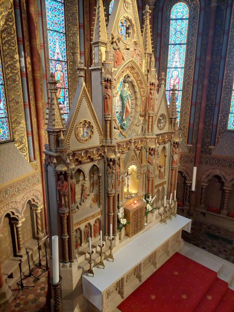 Budapest: Private City Tour with Local Guide - St. Stephen’s Basilica and the central city