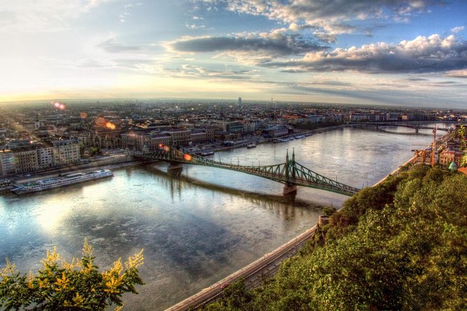 Budapest Private Full Day City Tour with a comfortable air -conditioned car - Parliament and the Danube riverfront