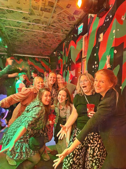 Budapest: Private, Personalized Pub Crawl, 3 drinks included - Key points at a glance