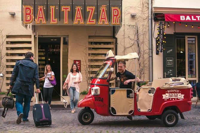 Budapest Private Tuk Tuk Half-Day Tour - St. Stephen’s Basilica and the grand Pest boulevard