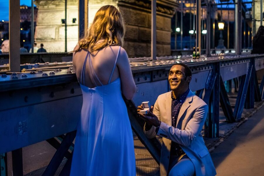 Budapest: Proposal Photos at enchanting Fisherman's Bastion - The Proposal Plan Needs Clear Communication
