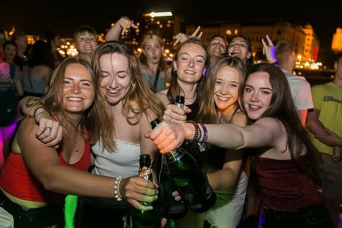 Budapest Pub Crawl & Ruin Bar Tour – Free Shots & VIP Entry - A five-stop route through Budapest after dark