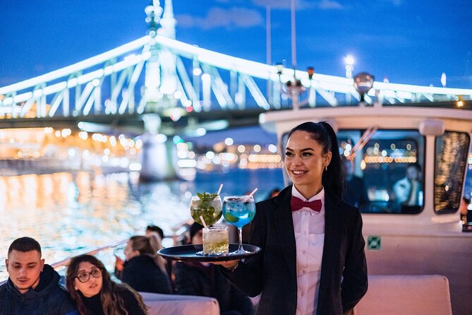 Budapest River Cruise with 1 Free Tokaj Frizzante and Audio Guide - Who will enjoy this one-hour cruise?