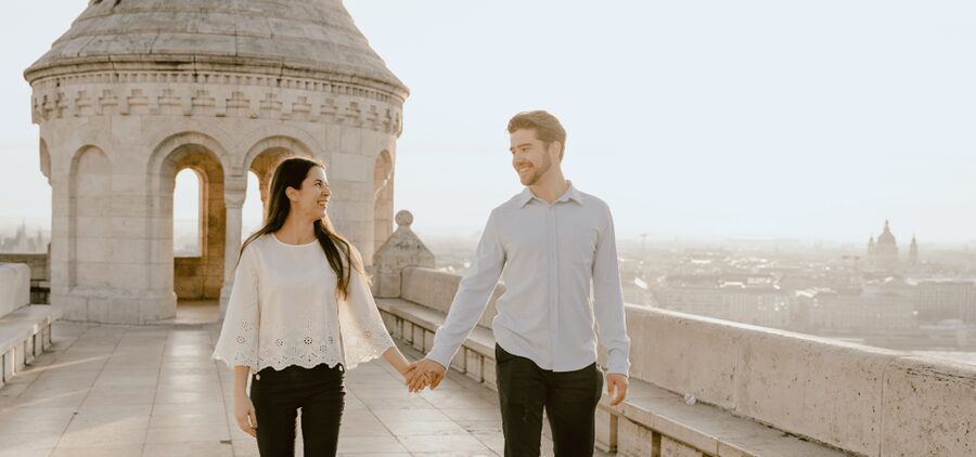 Budapest: romantic photoshoot at Buda's iconic sightseeings - A short walk through Buda’s most romantic corners