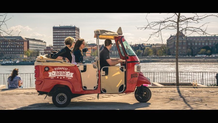 Budapest: Scenic Tuk Tuk Tour - Key points to know before booking