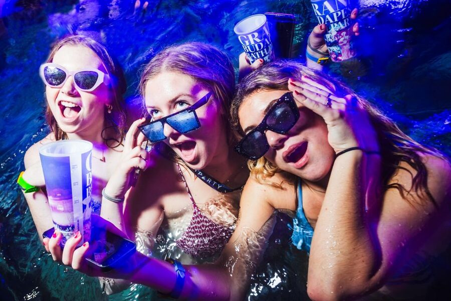 Budapest: Sparty - The Ultimate Late-Night Spa Party Ticket - The SpartyPay card and reusable cup system