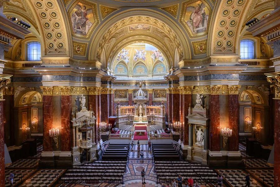 Budapest: St. Stephen's Basilica Entry with Terrace Option - Is the $9 ticket good value?