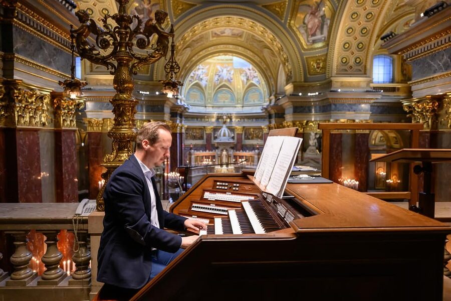 Budapest: St.Stephen's Basilica Grand Organ Concert Tickets - Budapest from the panoramic terrace