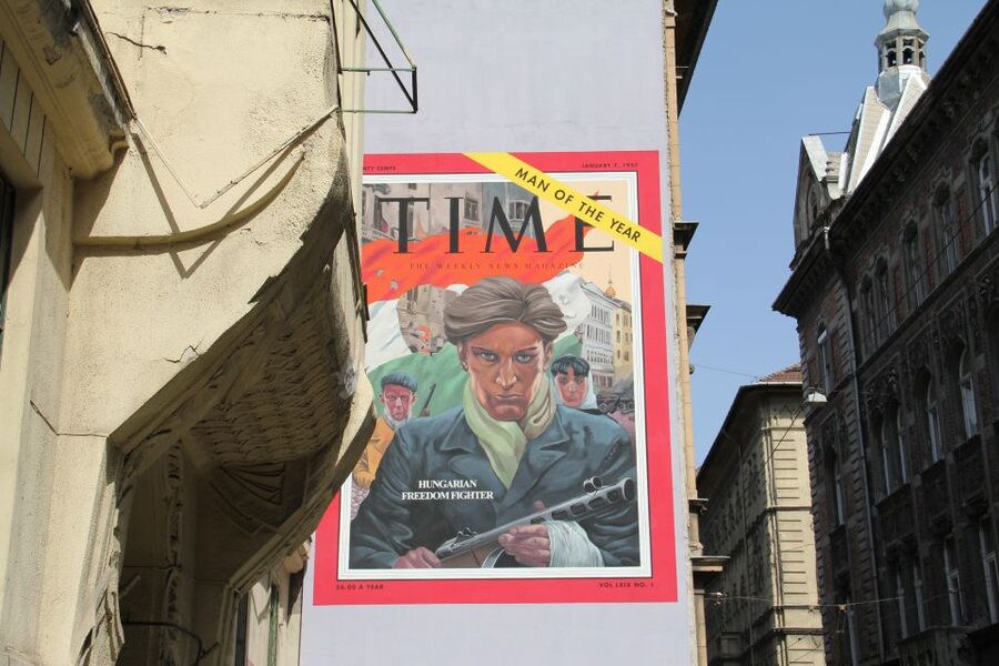 Budapest: Street Art Tour - Walking through the Jewish Quarter
