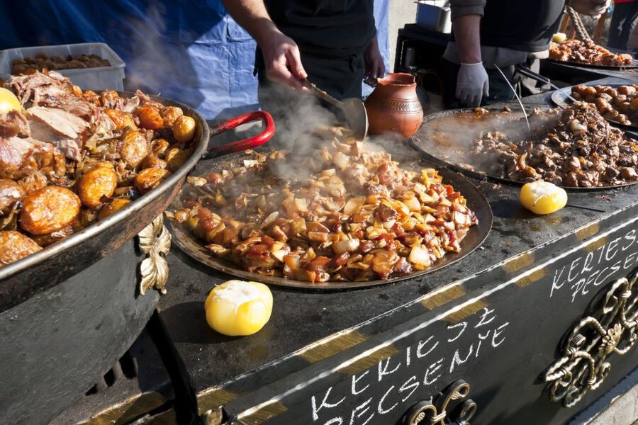 Budapest Street Food Tour with Snacks, Dessert & Beer - Is $135 a fair price?