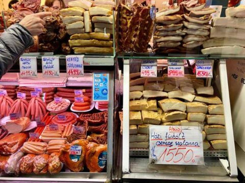 Budapest Streetfood Heaven: Tasting and Markets with a local - Starting at a Pest farmers market