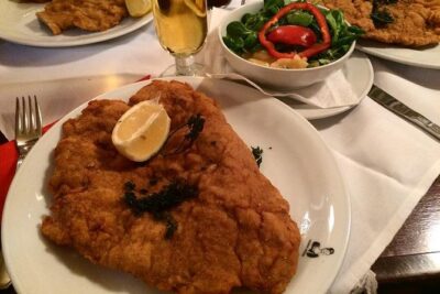Budapest to Bratislava Costumizable Private Day tour with lunch