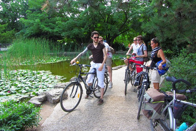 Budapest to Szentendre bike & boat tour - Margaret Island, the pet zoo, and the Japanese Garden