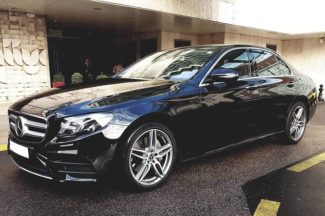 Budapest to Vienna Private Transfer in a Luxury Car - A private road between two great capitals