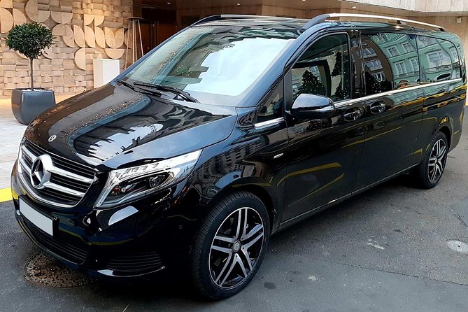 Budapest to Vienna Private Transfer in a Luxury Car - Budapest hotel pickup and Vienna arrival