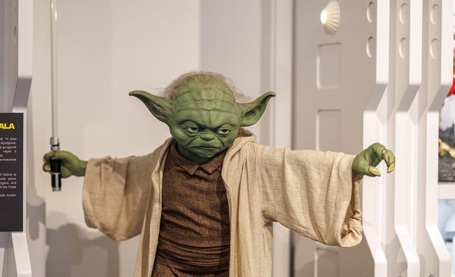 Budapest: Travelling Galaxy Star Wars Interactive Exhibition - Two floors, hundreds of familiar faces