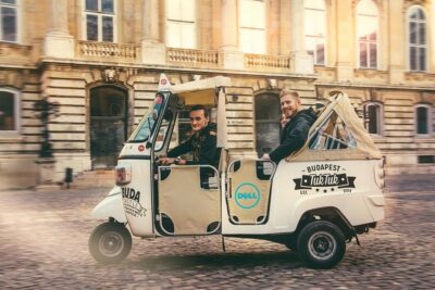 Budapest Tuk Tuk Tour with House of the Unicum Distillery Visit