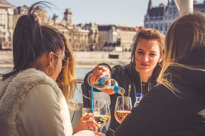 Budapest Unlimited Prosecco and Wine Cruise Day or Sunset Option - The central Budapest sights from the Danube