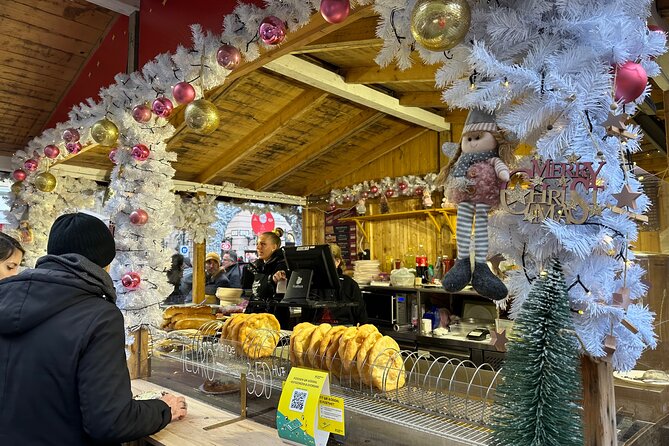 Budapest Wonderland - A Christmas Market Tour with Chimney Cake & Mulled Wine - Weather, pace, and practical comfort