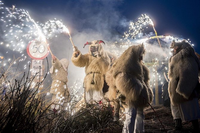 BUSÓJÁRÁS Unesco Heritage Folklore Carnival in Mohács - Entering the Carnival in Mohács