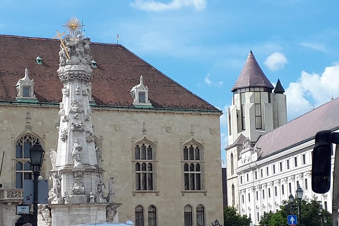 Castle district walk with legends - Our Lady of Buda Castle and the older shapes around it