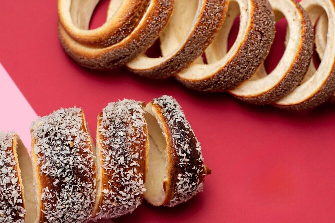 Chimney Cake Workshop Budapest Downtown - Kürtőskalács Class - Finding the workshop in the downtown shop