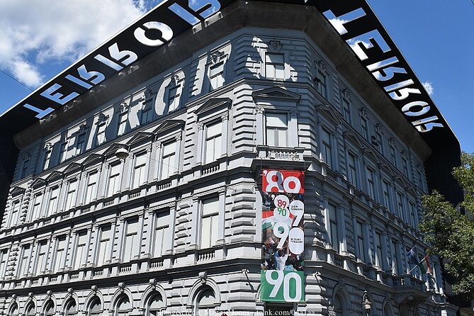 Communism in Budapest: Private Tour with House of Terror Museum - Bem József Memorial Square and the 1956 uprising