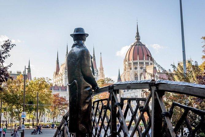 Communist Budapest Walking Tour - How much value does the $123 price offer?