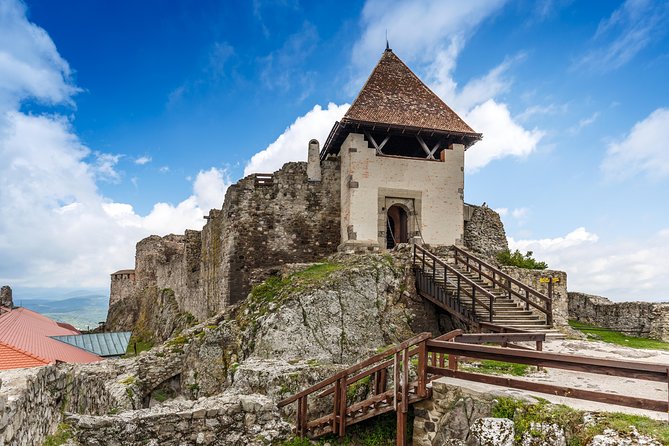 Danube Bend Full-Day Private Tour From Budapest - Szentendre’s painted houses and small galleries