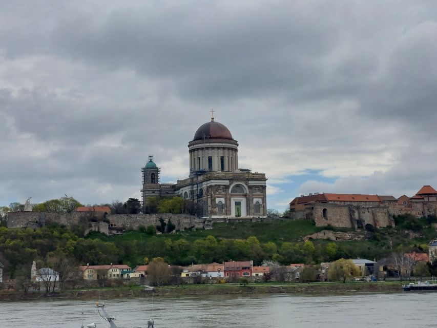 Danube Bend: Private 8-Hour Full Board Tour from Budapest - A comfortable start from Budapest