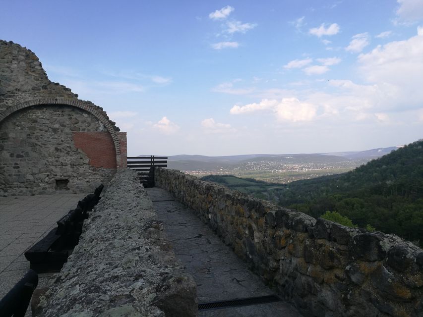 Danube Bend: Private 8-Hour Full Board Tour from Budapest - Visegrád, royal power, and lunch