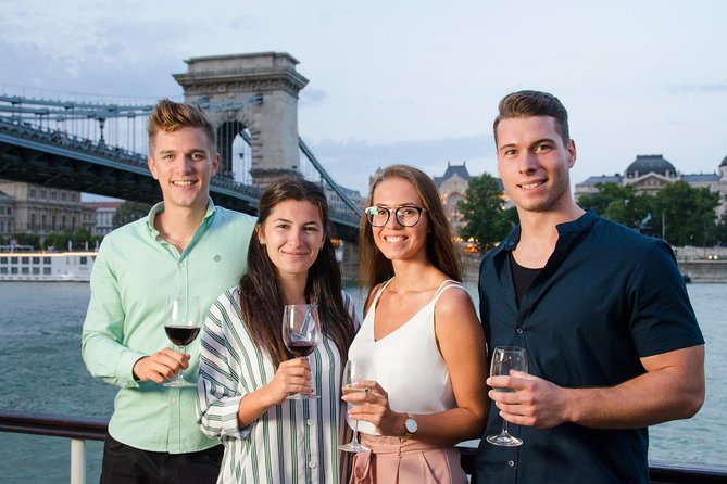 Daytime and Sunset Cruise on the Danube with Drink Options - Finding the boat at Akadémia 2 ponton