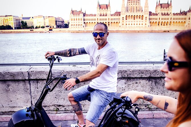 Easy & Convenient E-Scooter Rental for Sightseeing in Budapest - Following the suggested Google Maps cycle routes