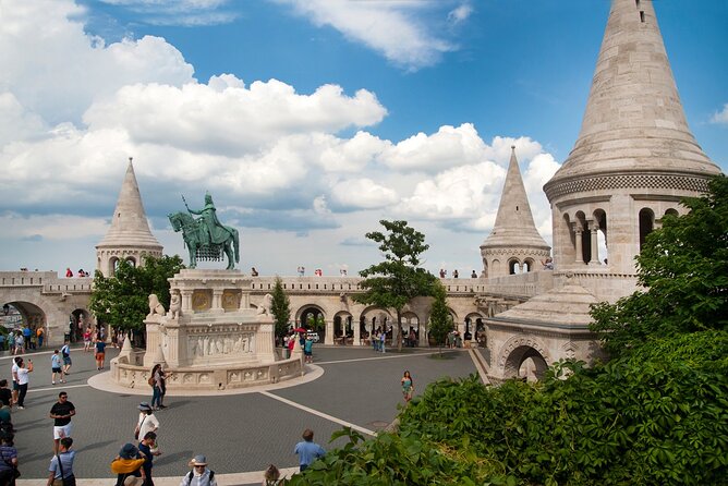 Essential Walking Tour - Buda Castle and the Royal Palace terrace