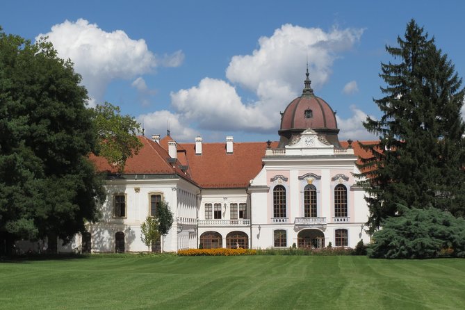Godollo Sisi Castle and Szentendre Full-Day Private Tour from Budapest - The 45-minute ride to Szentendre