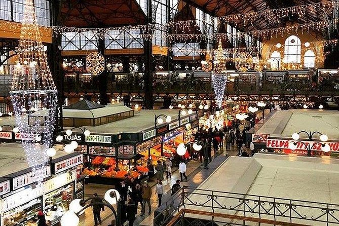 Gourmet Market Walk at the Great Market Hall of Budapest - The guides make the difference