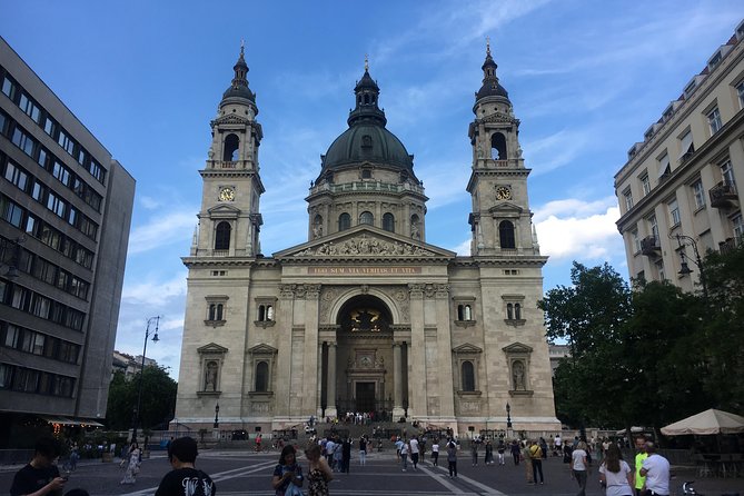 Half day Budapest city tour by car / minivan - City Park’s castle, music hall, and thermal baths