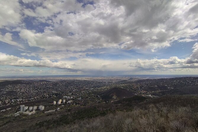 Hiking in Budapest - A four-hour walk with real breathing room
