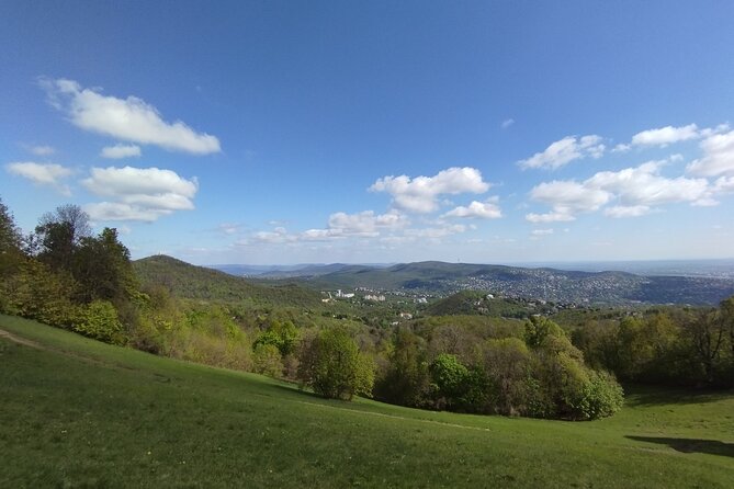 Hiking in Budapest - Local stories from a guide who grew up here