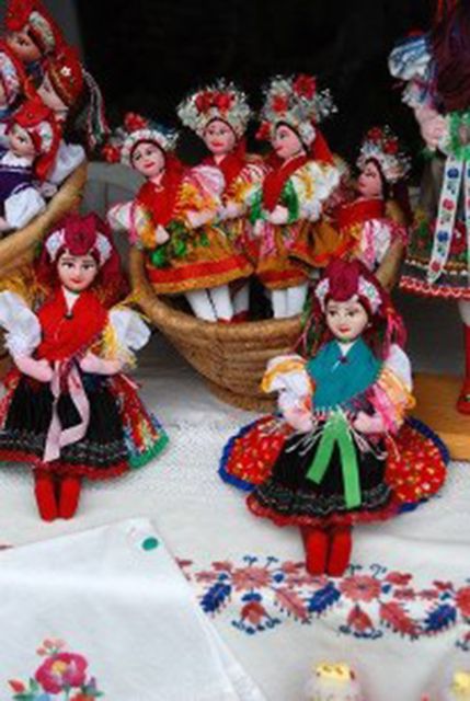 Hollókő Ethnographic Village: Day Tour from Budapest - Meeting Palóc culture through food, clothing, and craft