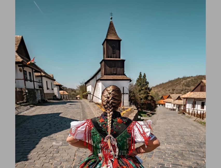 Hollókő Ethnographic Village: Day Tour from Budapest - The Budapest pickup and 80-minute coach ride