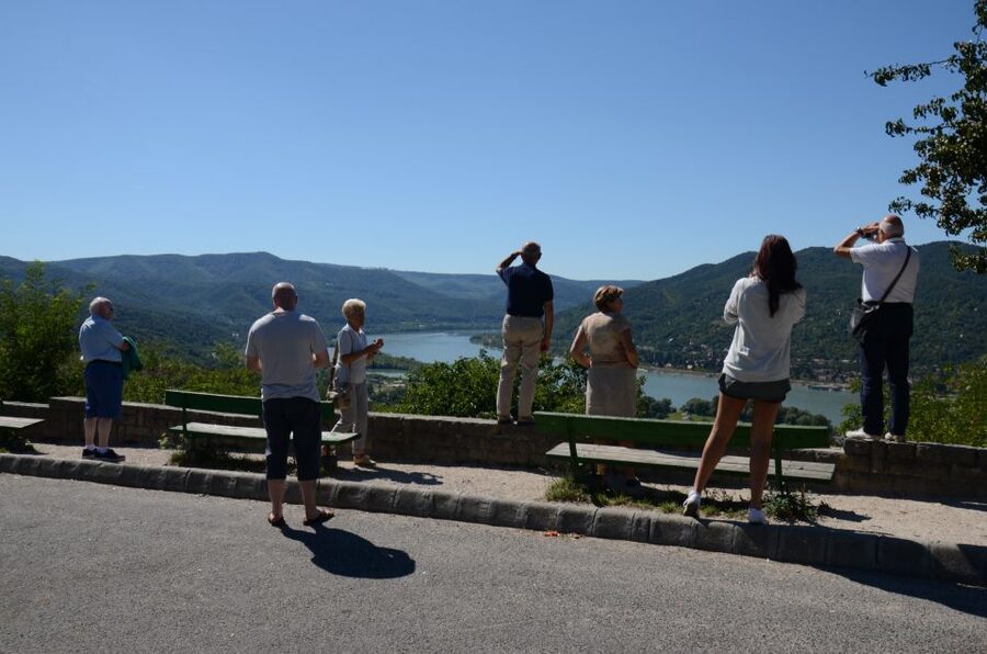 Hungary: Full-Day Private Danube Bend Tour - Visegrád Hill and the royal view