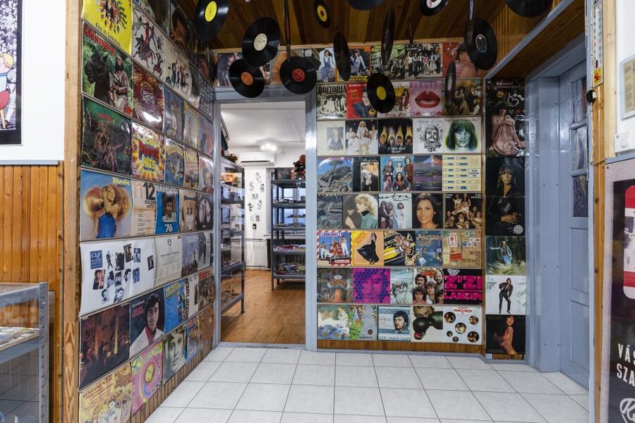 Hungary: Szentendre Retro Design Center Entry Ticket - Toys, radios, and the details worth your time