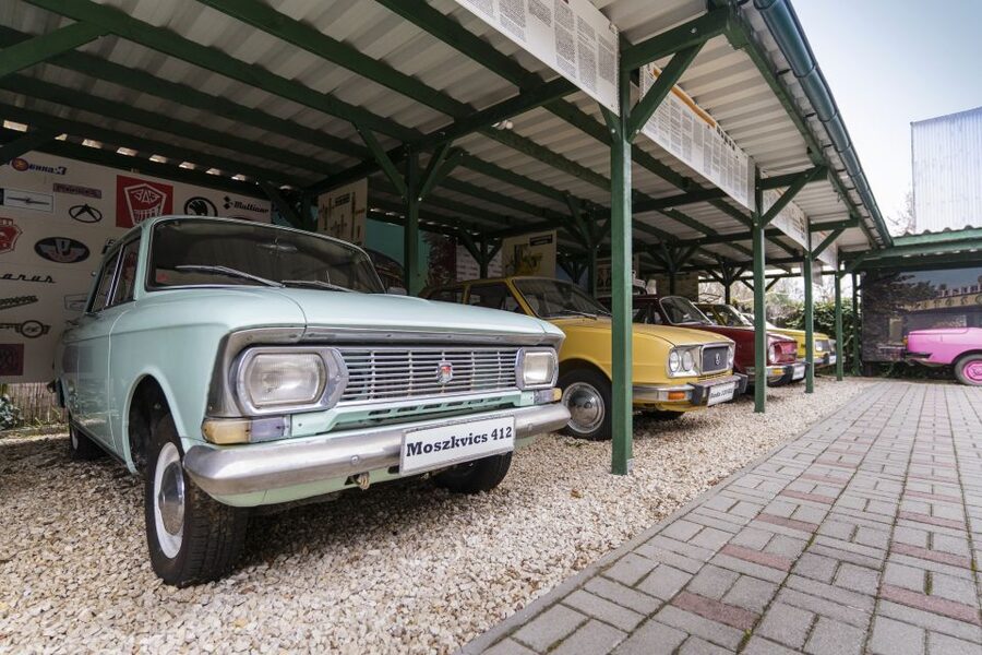 Hungary: Szentendre Retro Design Center Entry Ticket - The cars that make the visit worthwhile